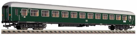 Express Passenger car 2nd class type B4?m-63  with electronic tail lighting<br /><a href='images/pictures/Fleischmann/5609.jpg' target='_blank'>Full size image</a>